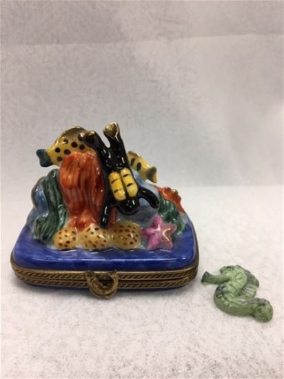 Picture of Limoges Scuba Diver on Reef Box with Seahorse