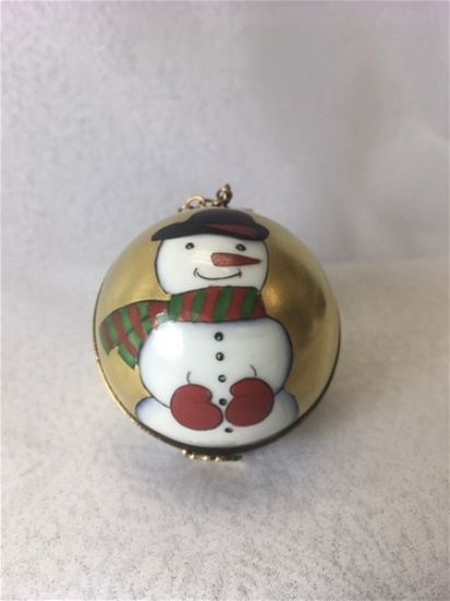 Picture of Limoges Snowman on Gold Round Ornament Box