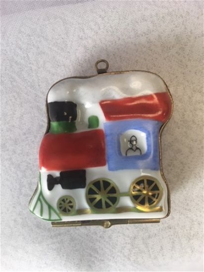 Picture of Limoges Train Ornament Box