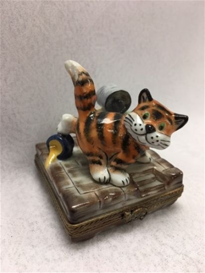 Picture of Limoges Orange Cat with Paint Cans Box