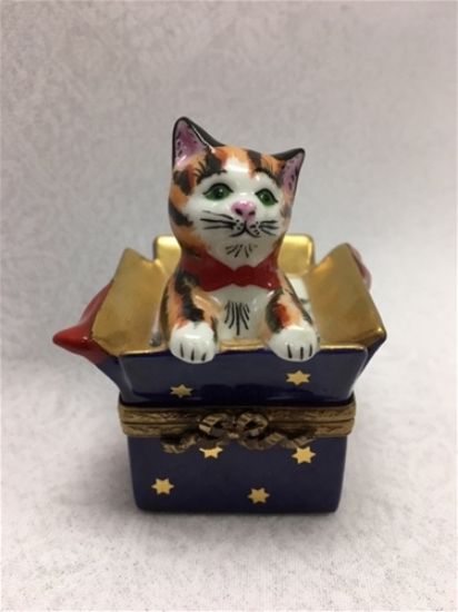 Picture of Limoges Orange Cat in Blue Gift Box with Stars