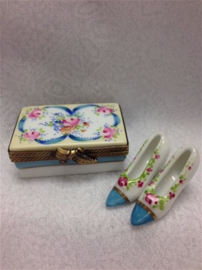 Picture of Limoges Turquoise and Roses Shoe Box with Shoes.