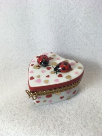 Picture of Limoges Ladybugs on Heart Box