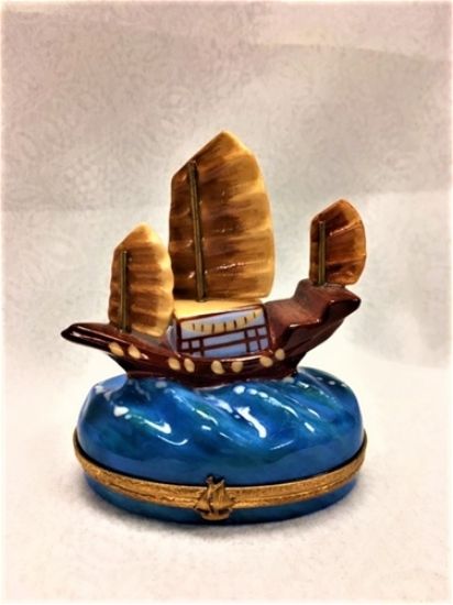 Picture of Limoges Asian  Ship with 3 Sails Box