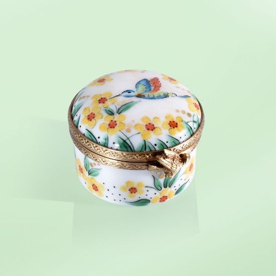 Picture of Limoges Round Box with Hummingbird