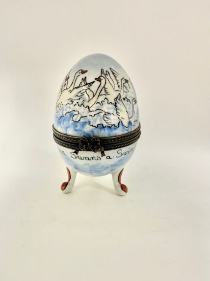 Picture of Limoges Seven Swans Egg Box