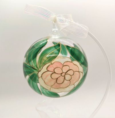 Picture of Pink Roses Round Austrian Glass Ornament 