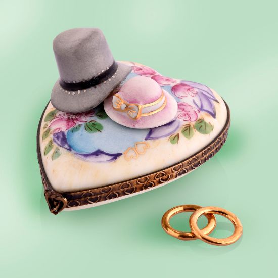 Picture of Limoges Wedding Heart with Hats Box