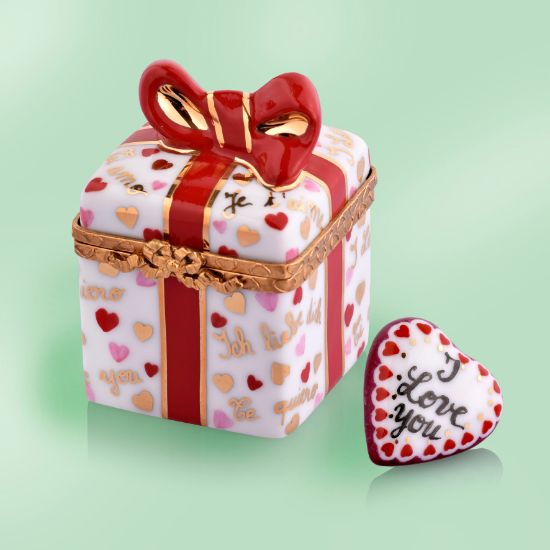 Picture of Limoges Hearts Gift Box with I Love You Heart