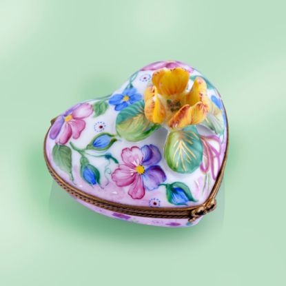 Picture of Limoges Heart with Flowers and 3D Daffodil