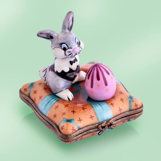 Picture of Limoges Gray Rabbit with Egg on Pillow Box