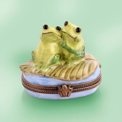 Picture of Limoges Two Frogs on Gold Leaf by the River