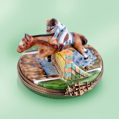 Picture of Limoges Jumping Horse Box with Jockey