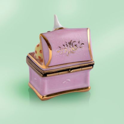 Picture of Limoges Girl  Toy Chest Box