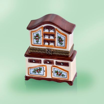 Picture of Limoges Dresser with Plates Box