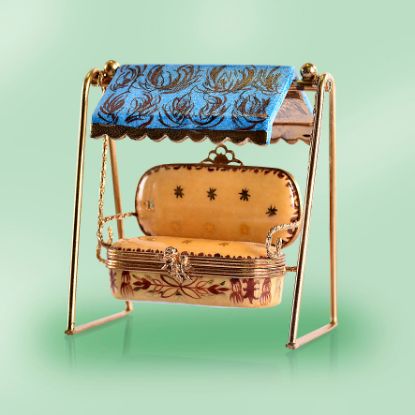 Picture of Limoges Swing Box