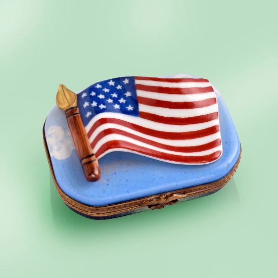 Picture of Limoges 3D USA Flag on Blue Sky Box