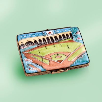 Picture of Limoges Finley Stadium Postcard Box