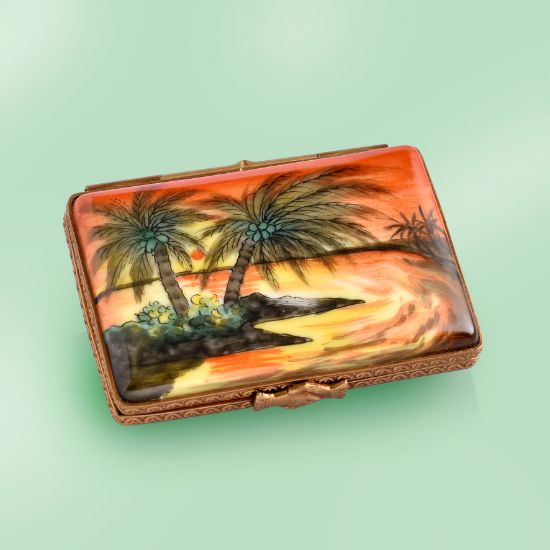 Picture of Limoges Beach Sunset Postcard Box