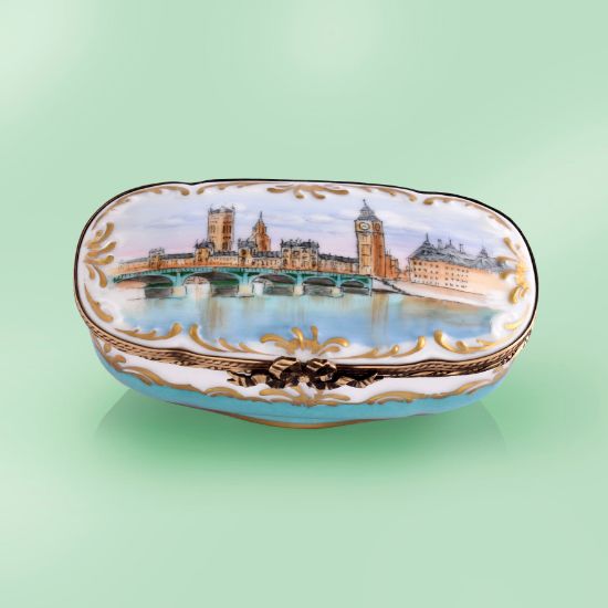 Picture of Limoges London Artistic Box with Gold Leaf Accents