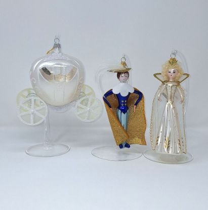 Picture of De Carlini Cinderella Set of 3 Christmas Ornaments 