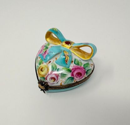 Picture of Limoges Heart with Flowers, Gold Bow and Ladybug box