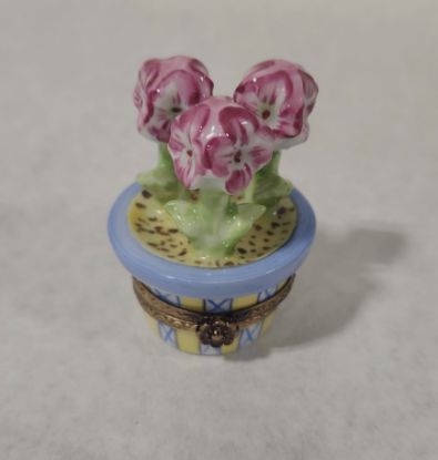 Picture of Limoges Chamart Amarilys in Blue Cachepot