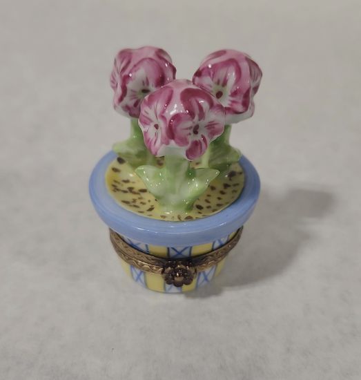 Picture of Limoges Chamart Amarilys in Blue Cachepot